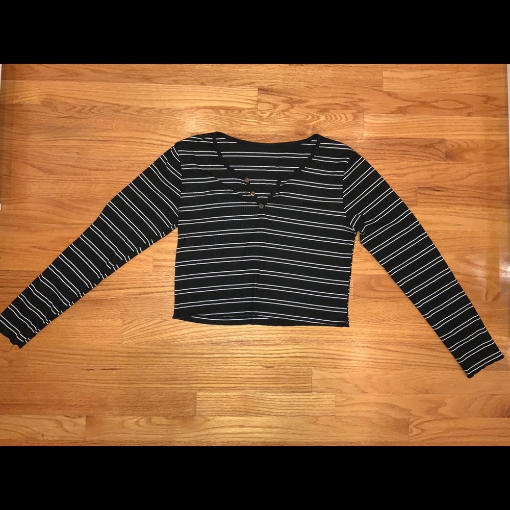 Black Striped Cropped Long Sleeve